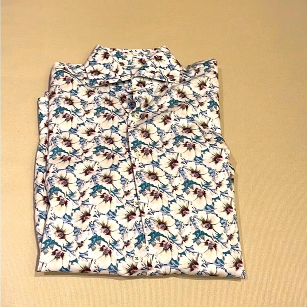 STENSTRÖMS. BUTTONS DOWN SHIRT.